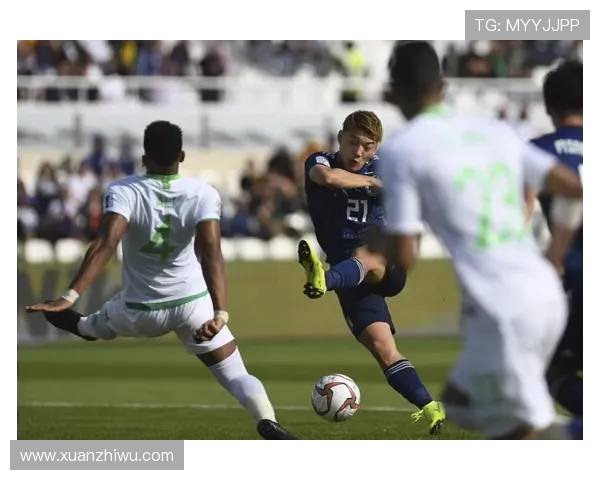 17日日本与伊朗足球对决精彩上演谁将赢得这场亚洲强队之战